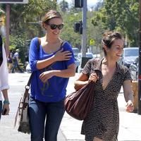 Olivia Wilde goes for lunch with friends in Los Feliz | Picture 64469